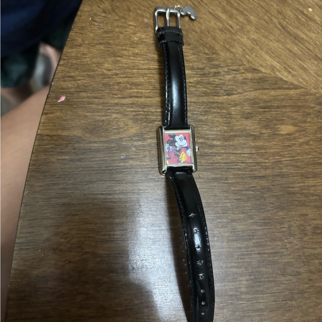 Disney Black And Silver Watch With Character Dial 25$